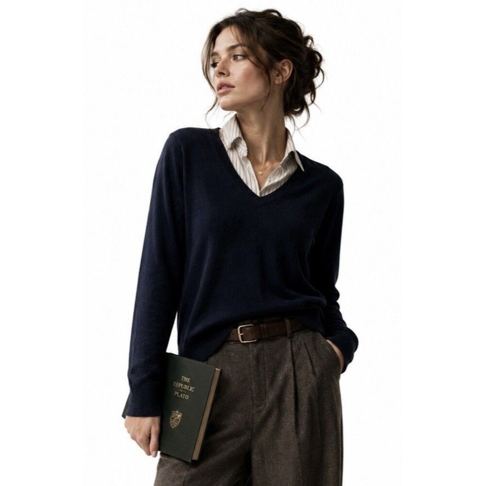 J.Crew Navy Blue Merino Wool Blend V-Neck Sweater Women’s M Classic Pullover